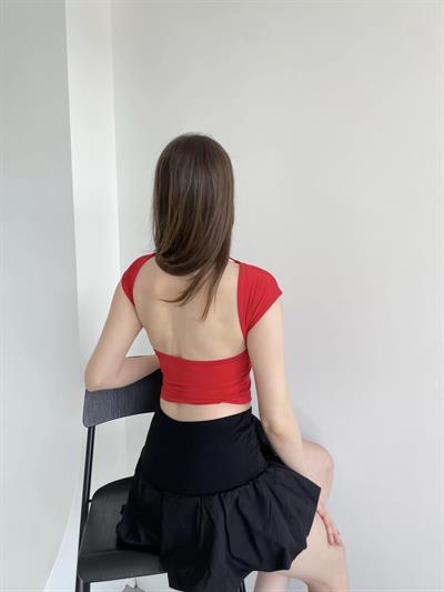 Sırt Dekolteli Monia Crop