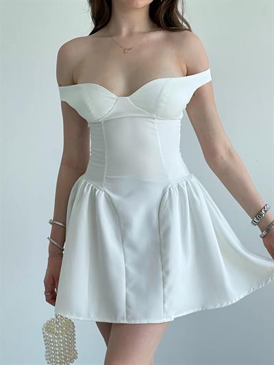 Sırt Dekolteli Tasarım Elbise