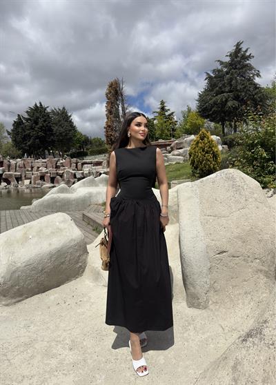 Sırt Detaylı Premium Elbise