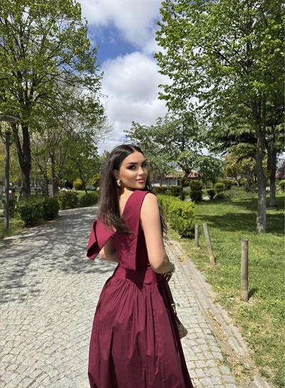 Sırt Detaylı Premium Elbise