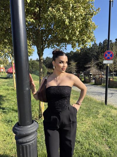 Straplez Dantel Crop