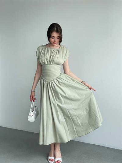 Vatkalı Büzgü Detay Elbise