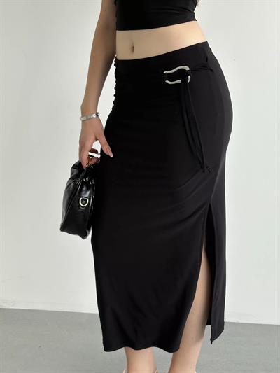 Yan Tokalı Uzun Etek