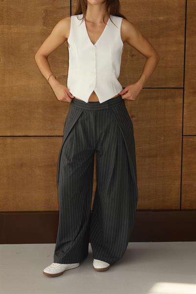 Çizgili Pile Detay Pantolon