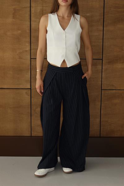 Çizgili Pile Detay Pantolon