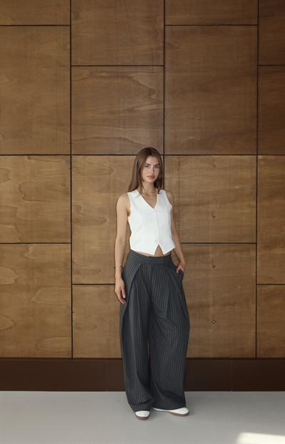 Çizgili Pile Detay Pantolon