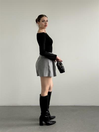 Kaşe Kemerli Şort Etek