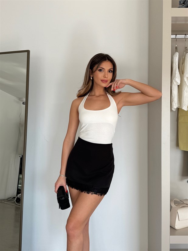 Ucu Dantelli Mini Etek - Siyah