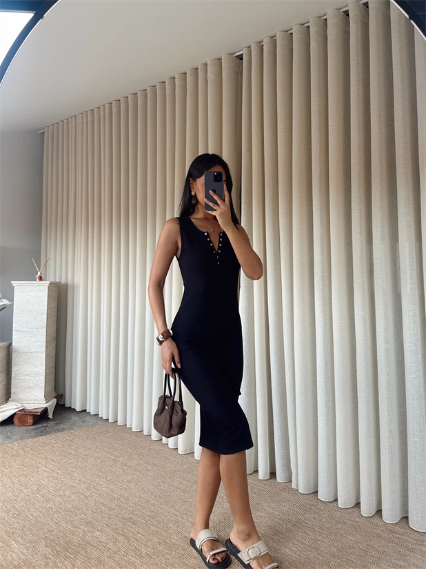 Önü Yarım Çıtçıt Fitilli Elbise - Siyah