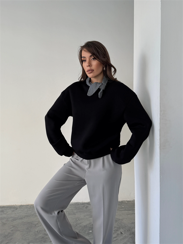 Fular Detaylı Sweatshirt - Siyah
