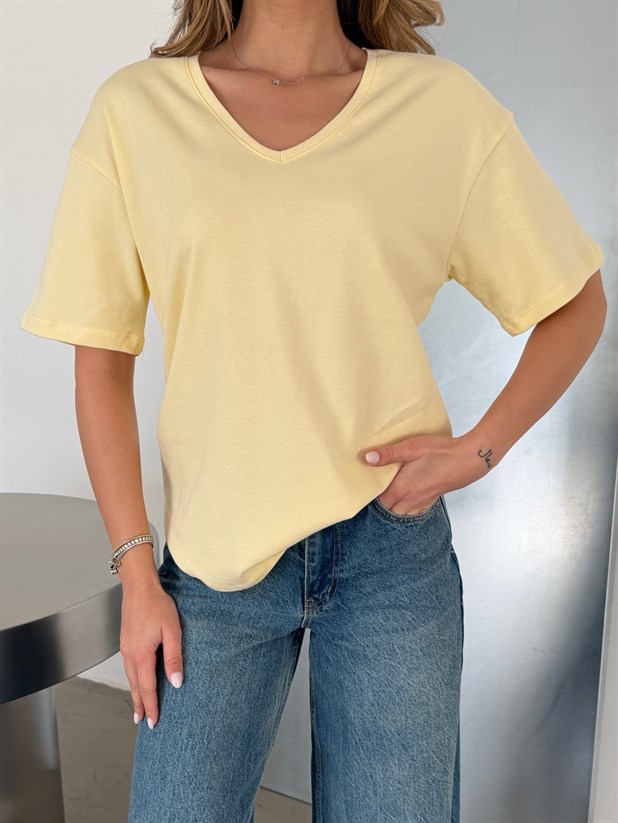 V Yaka Basic T-shirt - Sarı