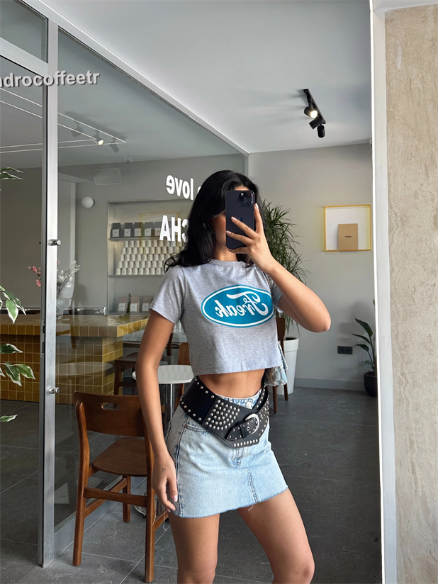 Freak Baskılı Crop Basic - Gri