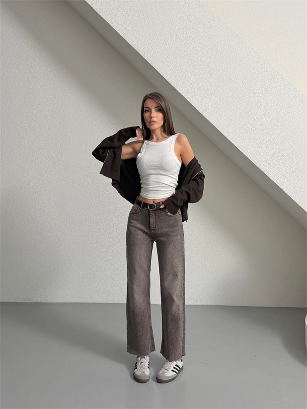 Kemerli Kesik Paça Jean - Kahve Yıkama