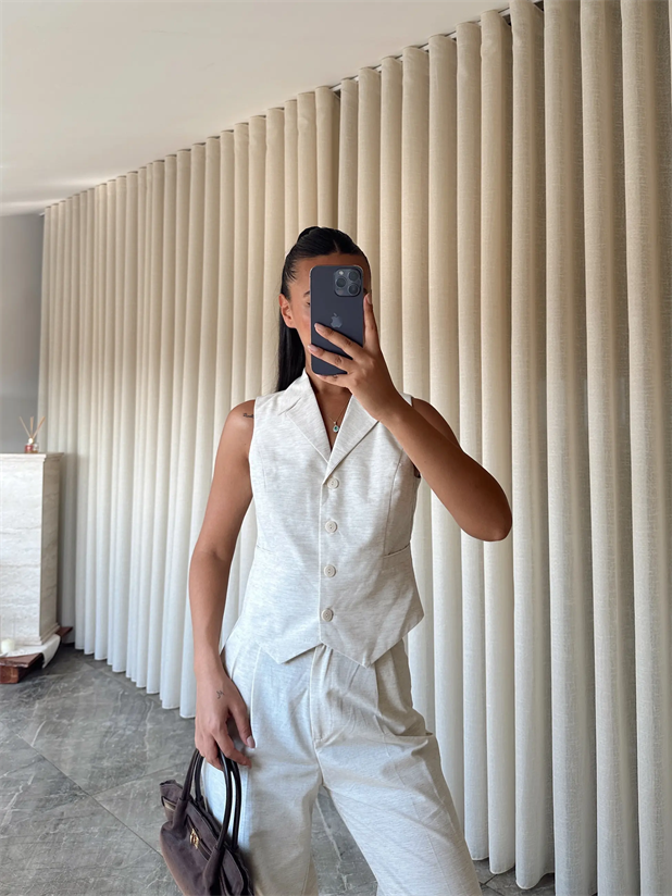 Kırlangıç Yaka Keten Yelek - Krem