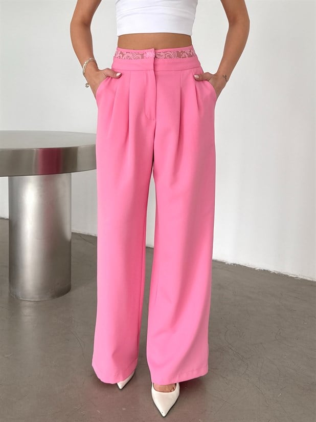 Kemeri Dantel Detaylı Palazzo Pantolon  - Pembe