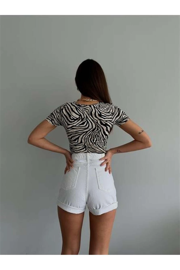 Desenli Kare Yaka Kısa Kol Bluz Kaplan Desen - Kaplan Desen