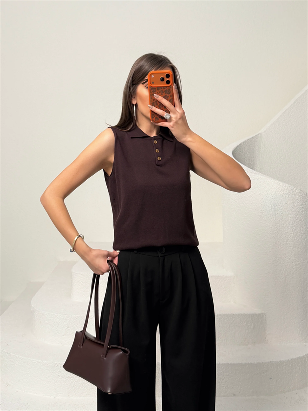 Sıfır Kol Yarım Düğme Triko Bluz - Kahve