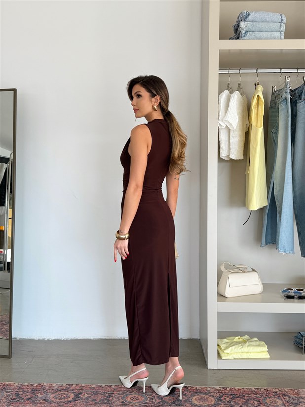Yırtmaçlı Drape Detaylı Elbise - Kahve