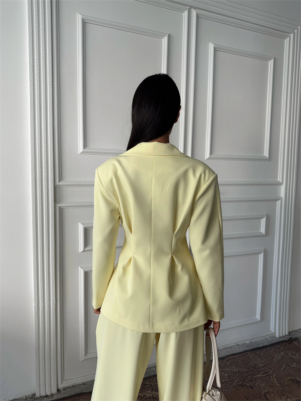 Pile Detay Oturtmalı Blazer Ceket  - Sarı
