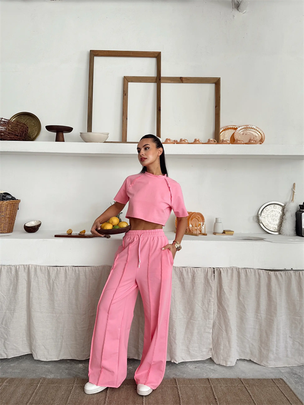 Ters Dikiş Detay Crop Takım - Pembe