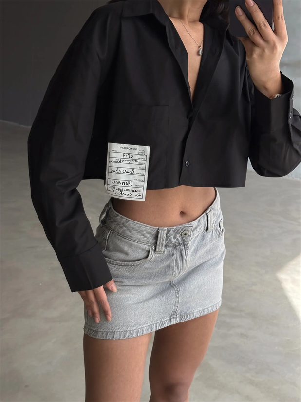 Daisy Cep Üstü Arma Detay Crop Gömlek Siyah - Siyah