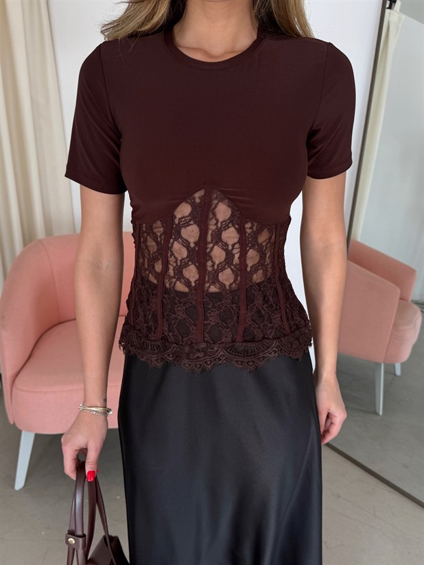 Sırtı Biyeli Dantel Detaylı Basic - Kahve