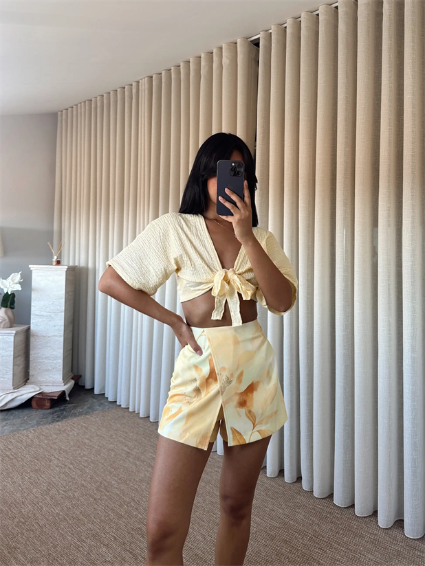 Çiçek Baskılı Mini Şort Etek - Sarı