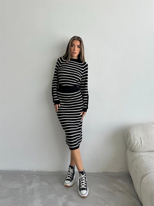 Çizgili Etekli Triko Takım - Siyah