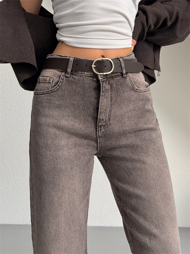 Kemerli Kesik Paça Jean - Kahve Yıkama