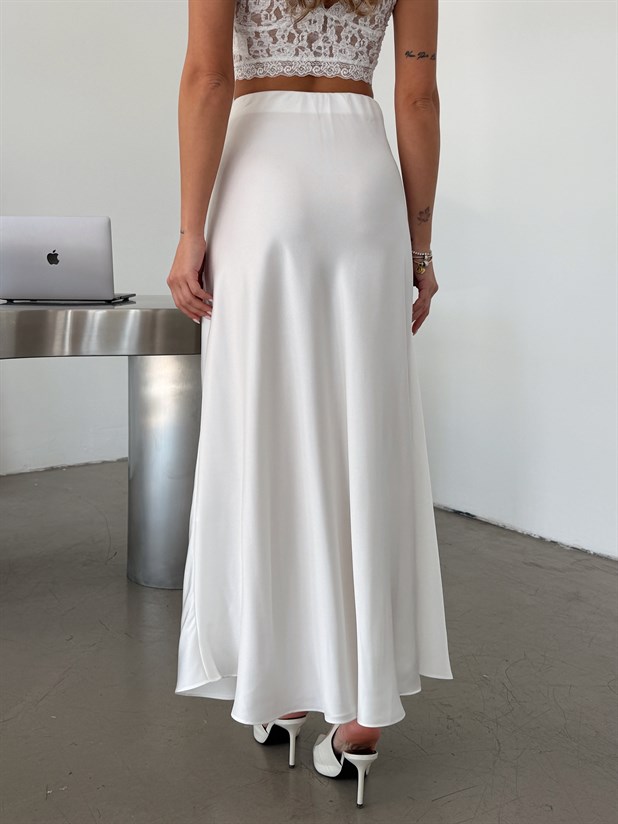 Uzun Krep Saten Etek - Beyaz