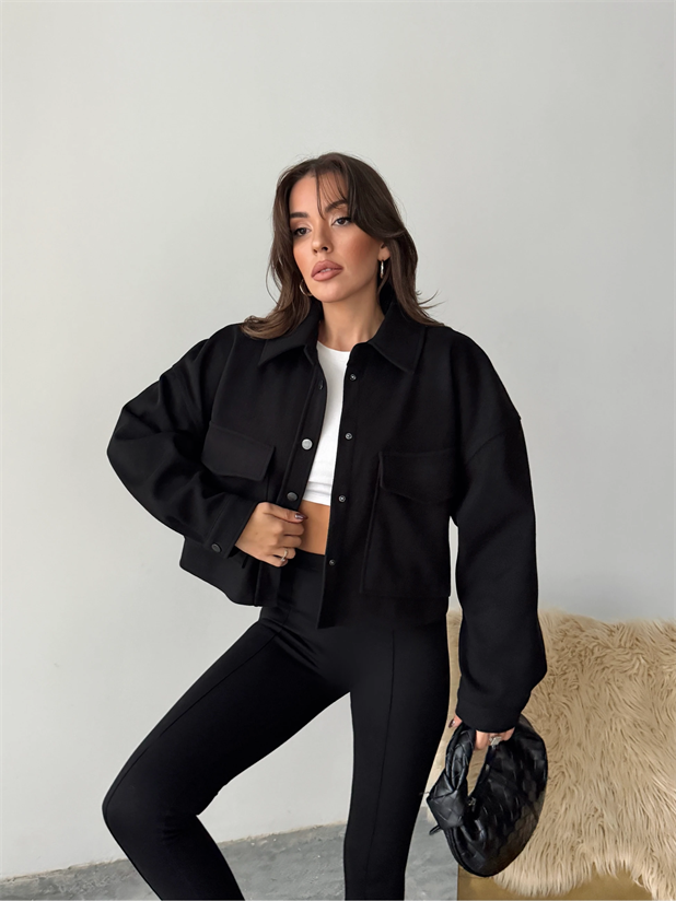Metal Çıtçıtlı Kaşe Ceket  - Siyah