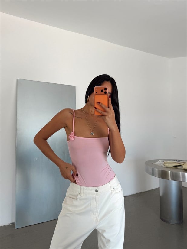 Gül Detaylı Bodysuit - Pembe