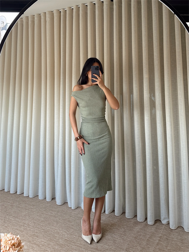 Yanları Drapeli Sıfır Kol Elbise - Haki