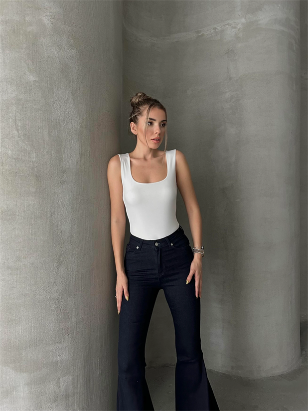 Hera Kare Yaka Bodysuit Beyaz - Beyaz