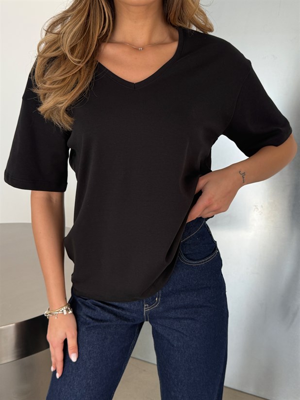 V Yaka Basic T-shirt - Siyah