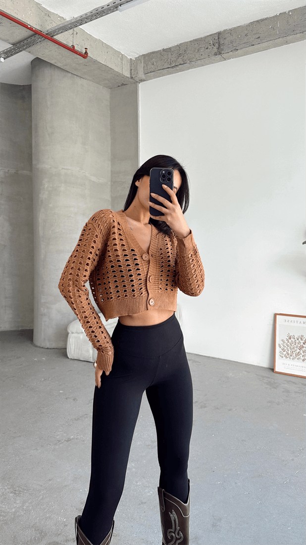 Delik Detaylı Crop Hırka Taba - Taba