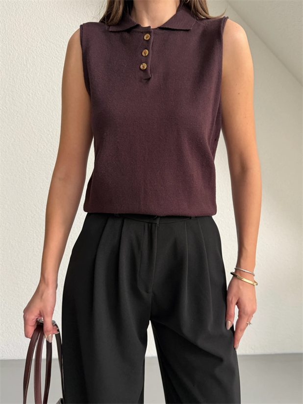 Sıfır Kol Yarım Düğme Triko Bluz - Kahve