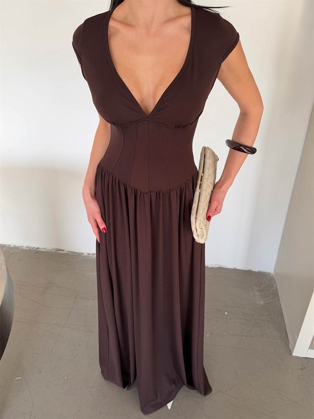 V Yaka Korse Detaylı Elbise - Kahve