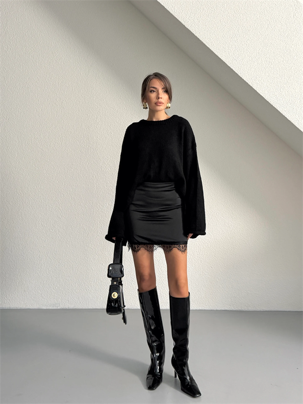 Dantel Detay Saten Mini Etek - Siyah