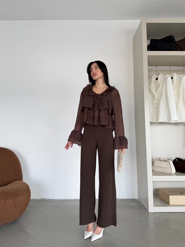 Fırfır Detaylı Bluz - Kahve