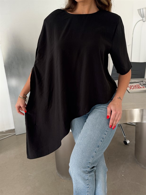 Vatkalı Asimetrik Bluz - Siyah