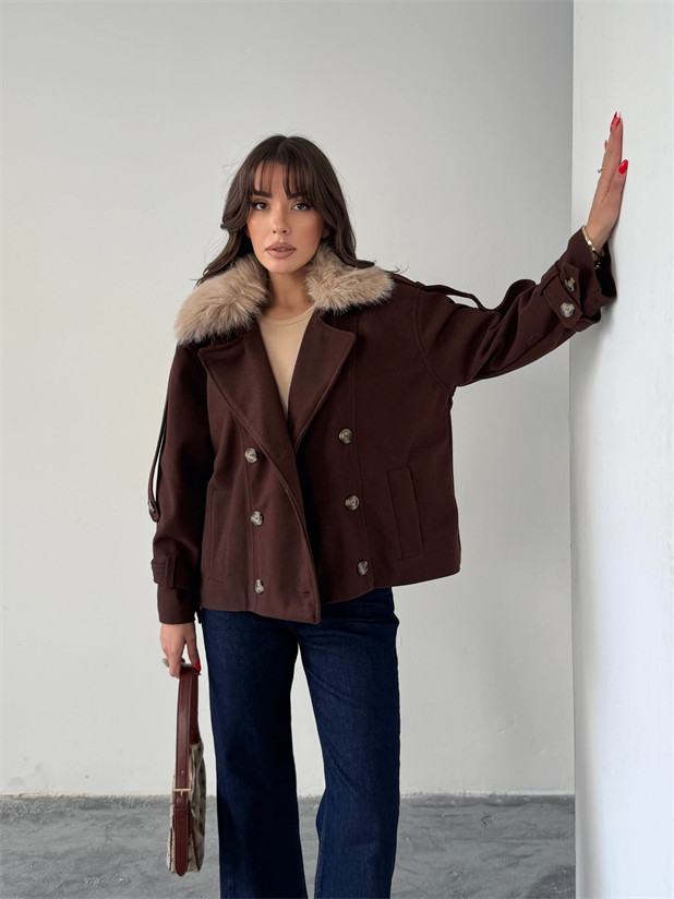 Apolet Detay Kürklü Kaşe Mont  - Kahverengi