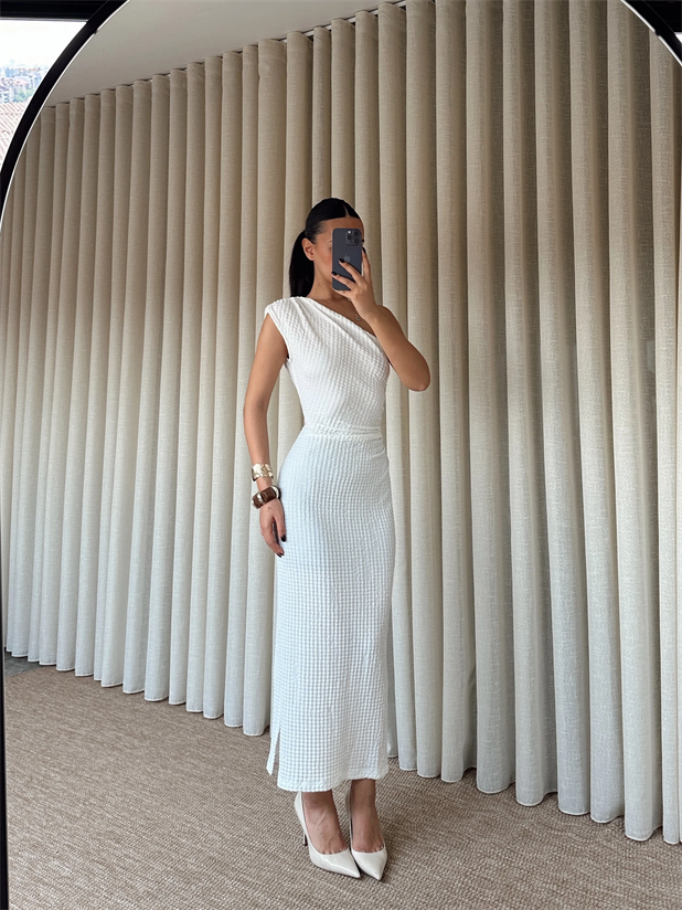 Tek Omuz Gofre Elbise - Beyaz