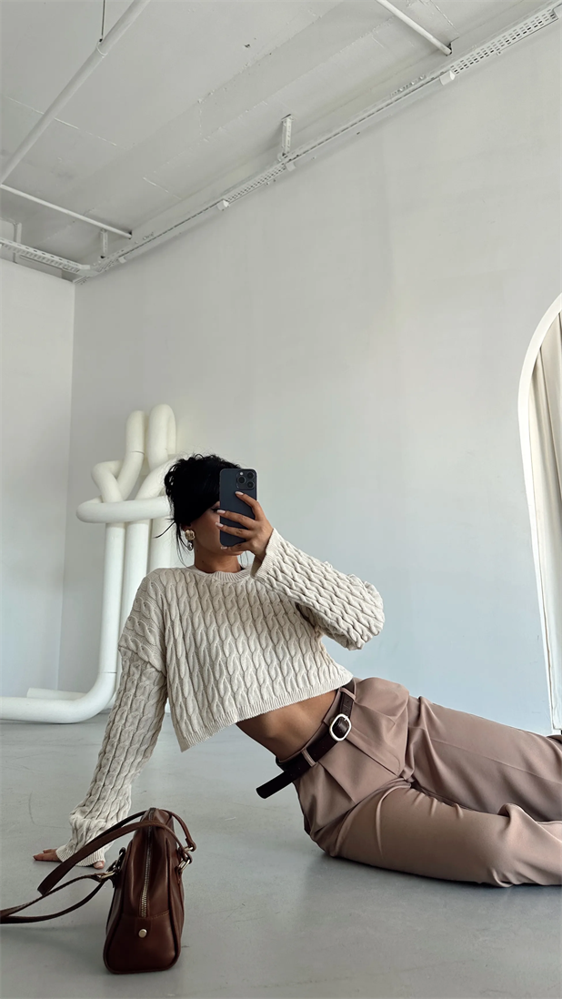 Saç Örgü Triko Crop Kazak Krem - Krem