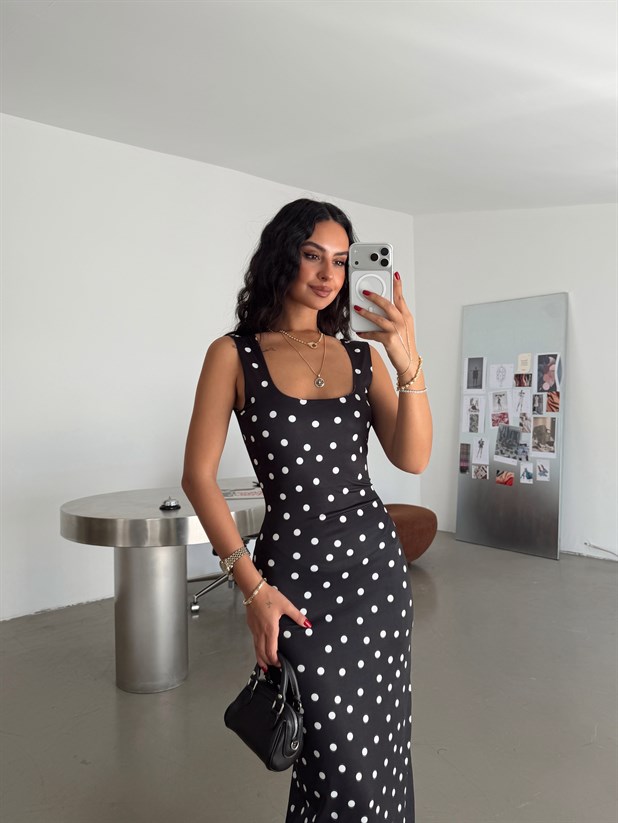 Halter Yaka Puantiyeli Maxi Elbise - Siyah