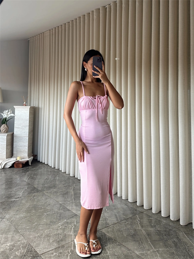 Göğüs Kulplu Askılı Elbise  - Pembe