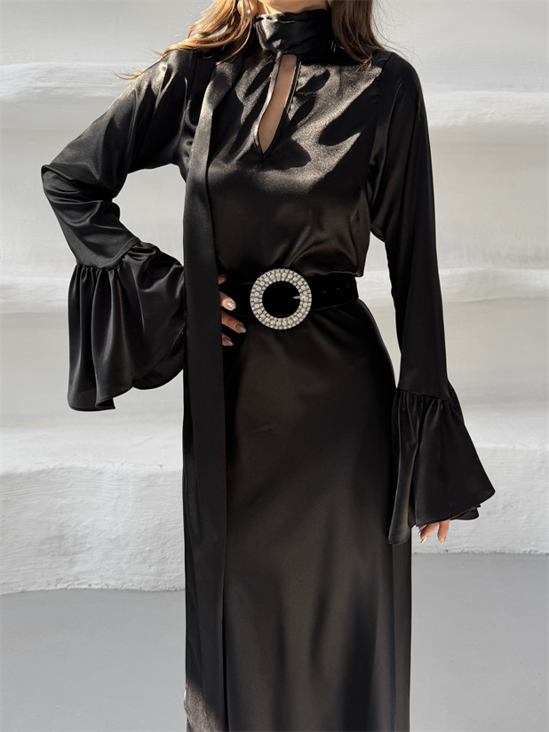 Fular Detay İspanyol Kol Saten Bluz - Siyah