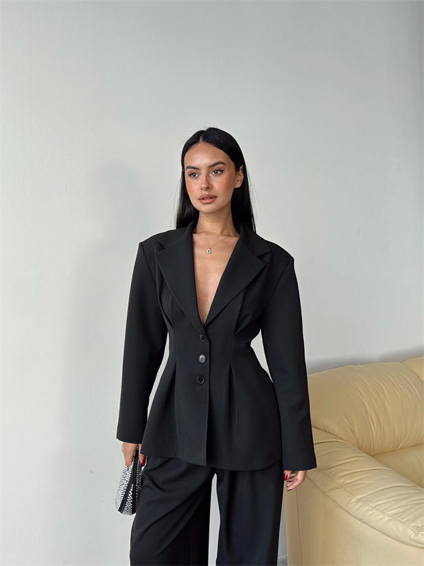 Pile Detay Oturtmalı Blazer Ceket  - Siyah