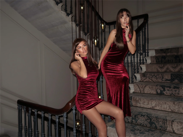 Sırt Detaylı Maxi Kadife Elbise  - Bordo