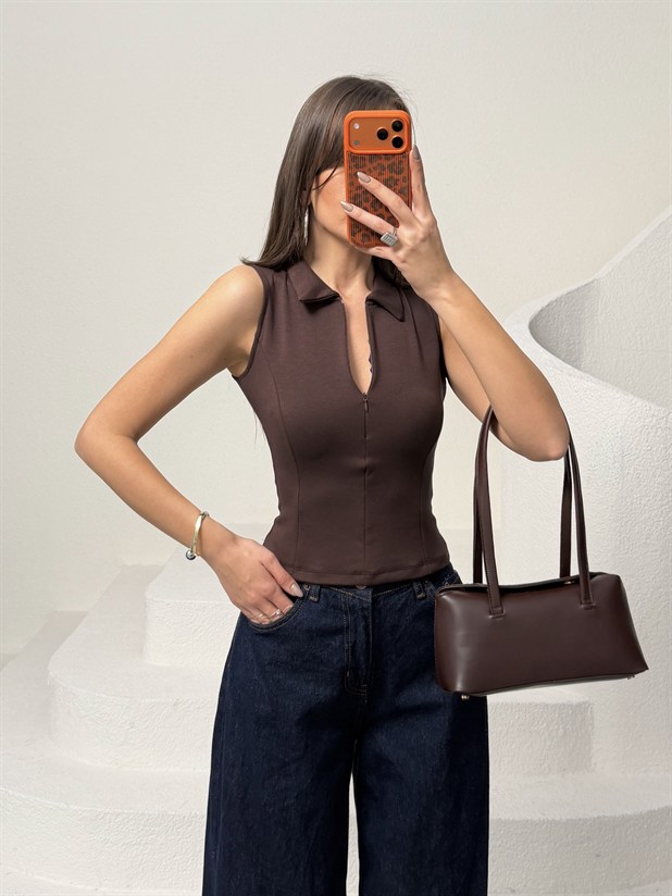 Polo Yaka Sıfır Kol Bluz - Kahve